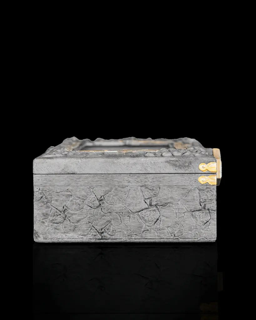 Stoneveil_Deck_Box5_1b0b9ff1a7.webp
